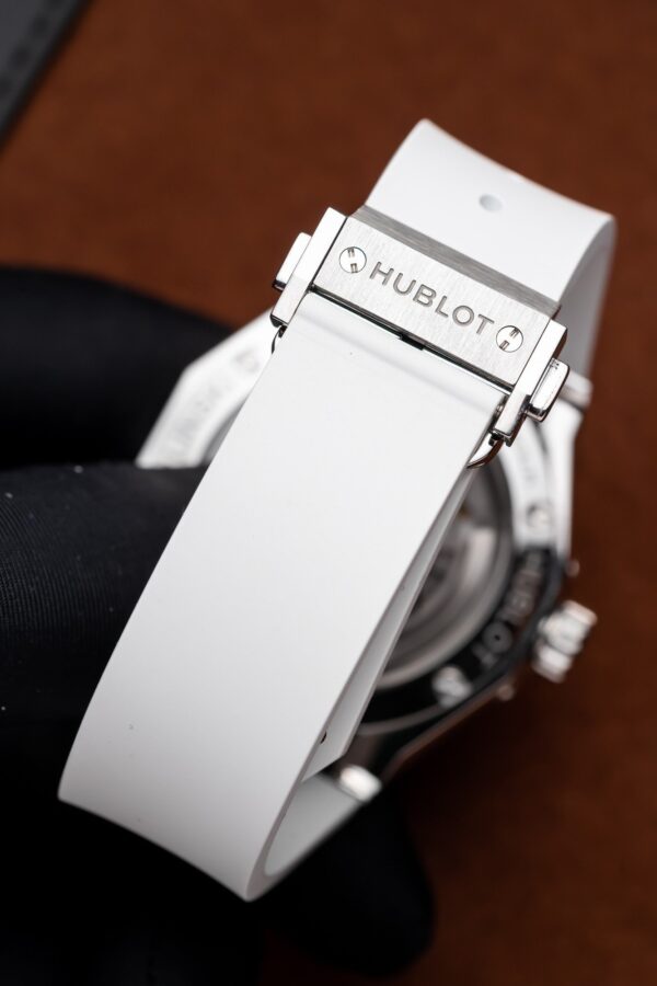 Hublot Classic Fusion Orlinski Titanium White Replica Watch APS 40mm (1)