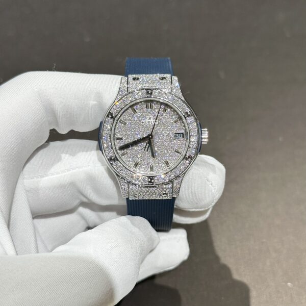 Hublot Classic Fusion Blue Custom Moissanite Diamonds 33mm (6)