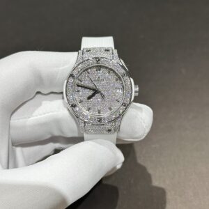 Hublot Classic Fusion White Custom Moissanite Diamonds 33mm (6)