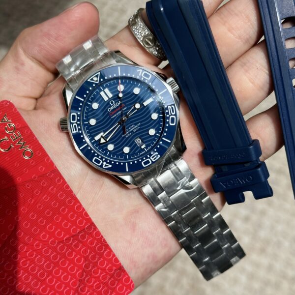 Omega Seamaster Blue Dial Replica Watch VS Factory 42mm (5)