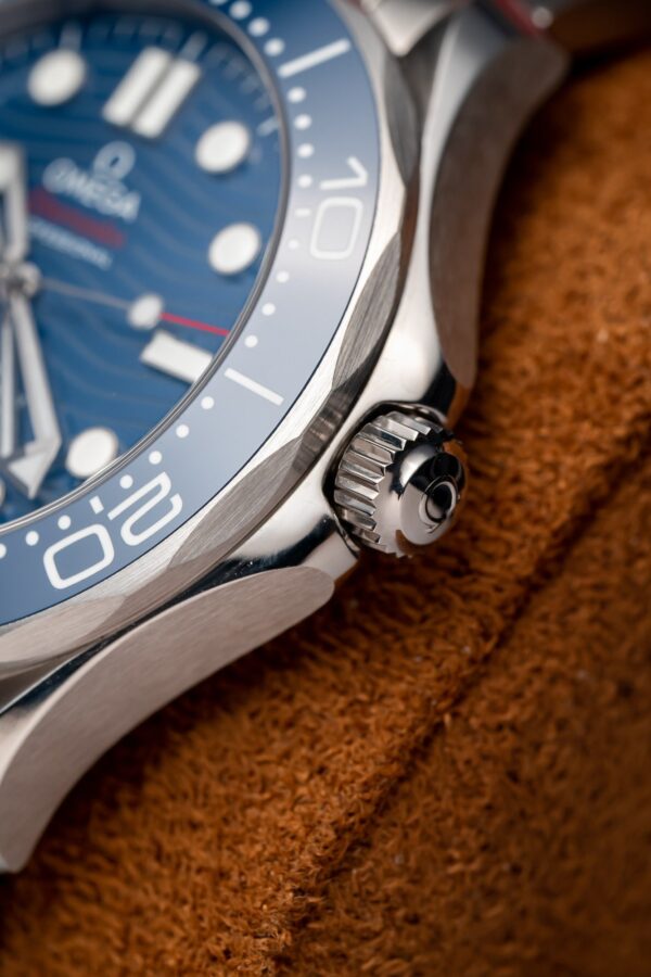 Omega Seamaster Blue Dial Replica Watch VS Factory 42mm (2)