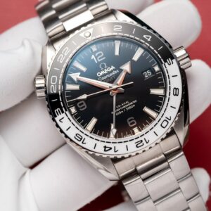 Omega Seamaster Planet Ocean GMT Replica Watch Best Quality (3)