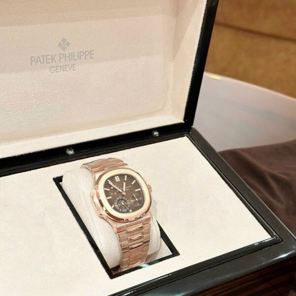 Patek Philippe Nautilus 5712R 18K Gold Wrapped Chocolate Dial GR Factory 40mm (1)