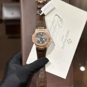 Patek Philippe Nautilus 5712R 18K RoseGold Wrapped Gray Dial 40mm