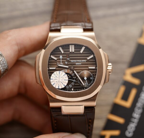 Patek Philippe Nautilus 5712R Chocolate Dial Replica Watch GR Factory 40mm (1)