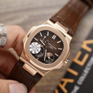 Patek Philippe Nautilus 5712R Chocolate Dial Replica Watch GR Factory 40mm (1)