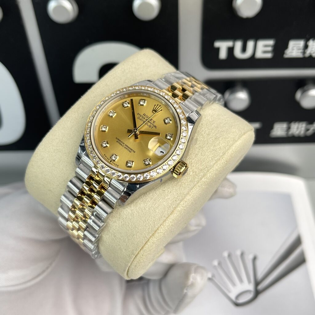 Rolex DateJust Yellow Champagne Dial EW Factory Women Replica Watch 31mm (1)