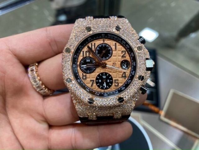 Top 4 Premium Audemars Piguet Full Gemstone Watches