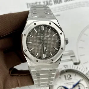 Audemars Piguet Royal Oak Phenomenon and Replica Watches (2)