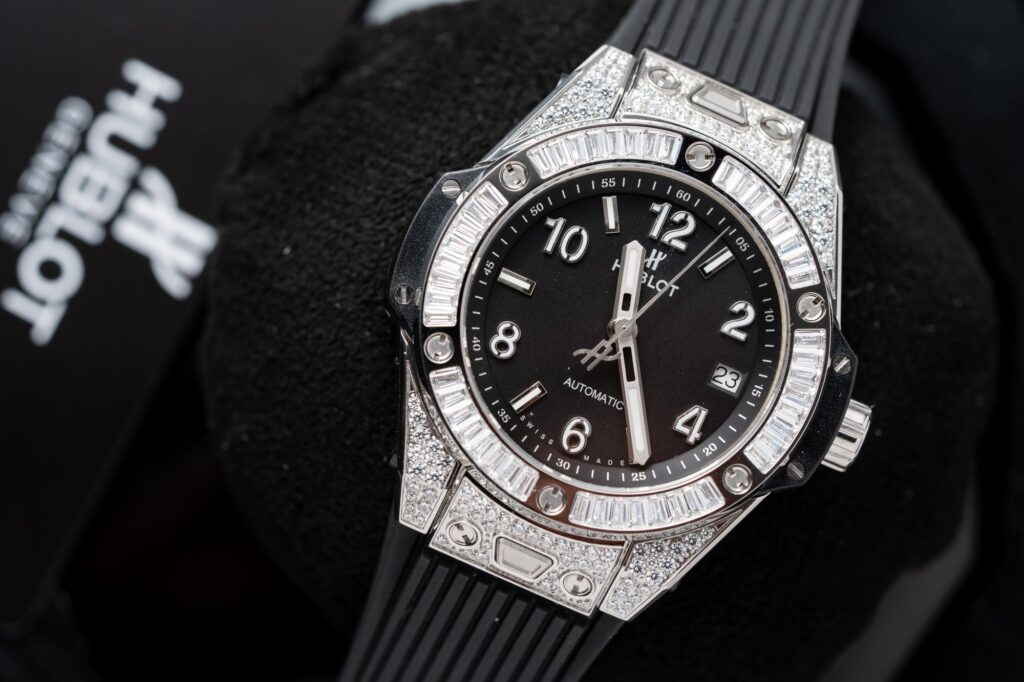 Hublot Big Bang One Click Diamonds Baguette Replica Watch 39mm (1)