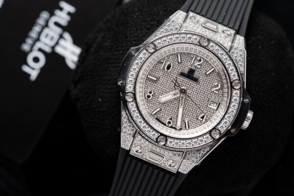 Hublot Big Bang One Click Full Diamonds Replica Watch 39mm (6)