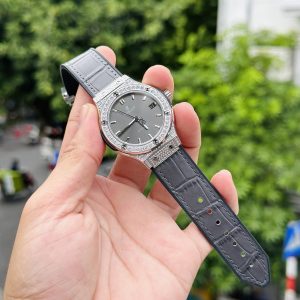 Hublot Classic Fusion Diamonds Gray Color Replica Watch 38mm (6)