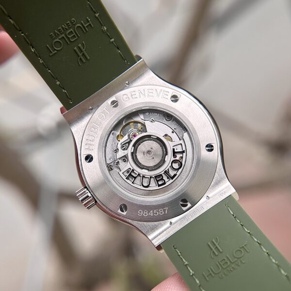 Hublot Classic Fusion Replica Watch Green Color JJ+ 42mm (1)