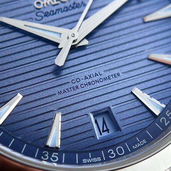 Omega Seamaster Replica Watch Best Quality Ice Blue Dial VSF 41mm (1)