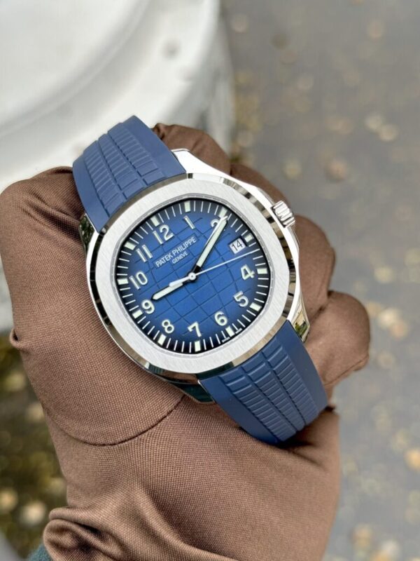 Patek Philippe Aquanaut 5168G Replica Watch Best Quality Blue 42 (1)