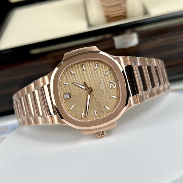 Patek Philippe Nautilus 7118 18K Gold Wrapped Replica Watch (2)