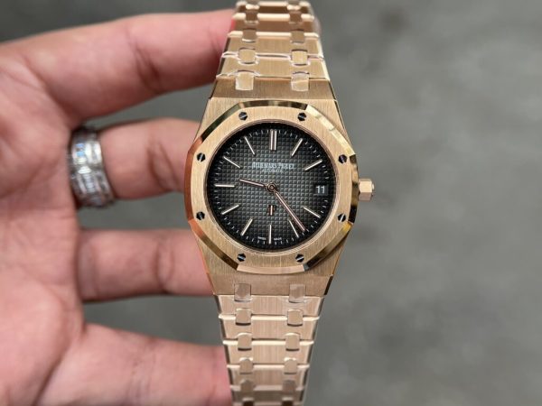 Audemars Piguet Replica Watch Royal Oak 15202OR Jumbo ZF 39mm (1)