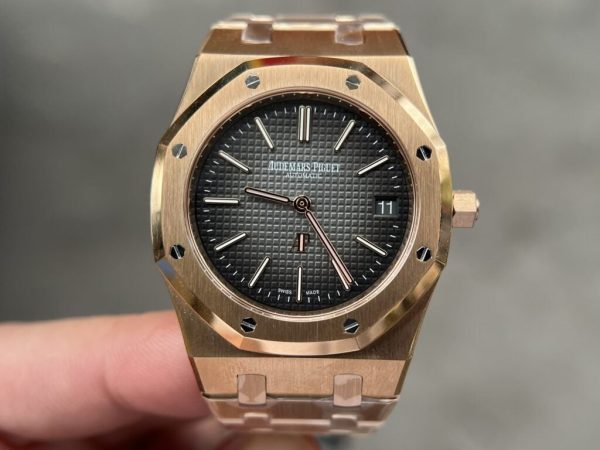 Audemars Piguet Replica Watch Royal Oak 15202OR Jumbo ZF 39mm (1)