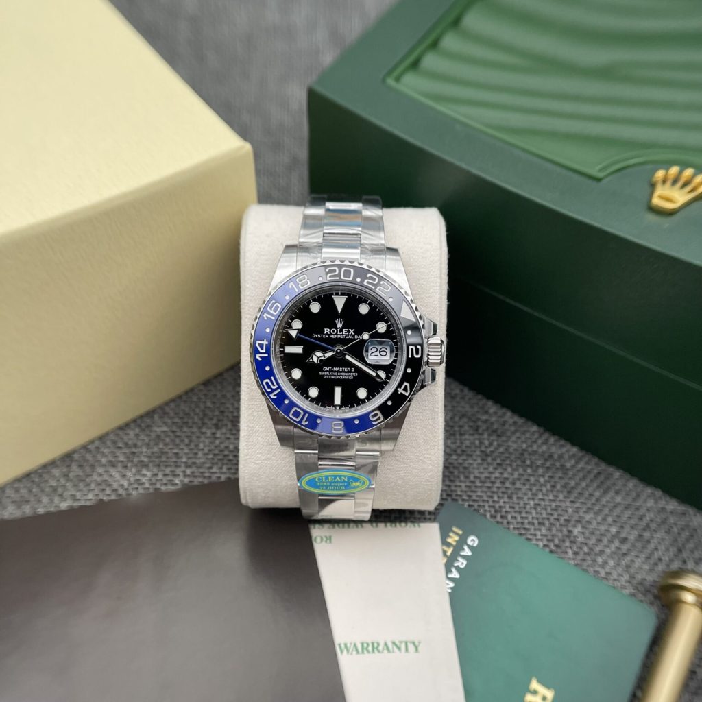 Comparing Rolex Replica Watch GMT Master II and Sky-Dweller (2)