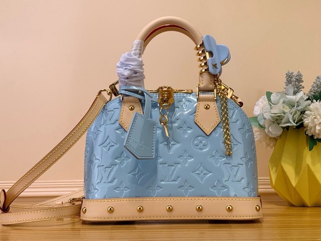 Exploring the Collection of Louis Vuitton Replica Handbags at Min Luxury (1)