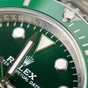 Introducing the Rolex Submariner Replica Watch Green Dial