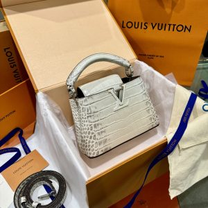 Louis Vuitton Capucines Imitation Crocodile Leather Replica Handbags 21x14x8cm (1)