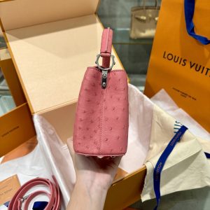 Louis Vuitton Capucines Imported Ostrich Pink Leather Replica Bags (8)