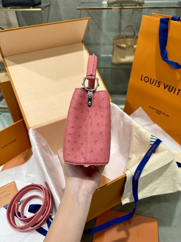 Louis Vuitton Capucines Imported Ostrich Pink Leather Replica Bags (8)