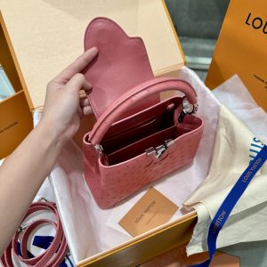 Louis Vuitton Capucines Imported Ostrich Pink Leather Replica Bags (8)