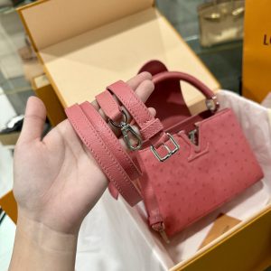 Louis Vuitton Capucines Imported Ostrich Pink Leather Replica Bags (8)