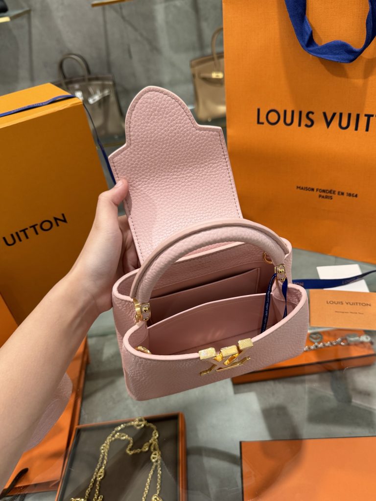 Louis Vuitton Capucines Mini Candy Pink Replica Handbags (5)