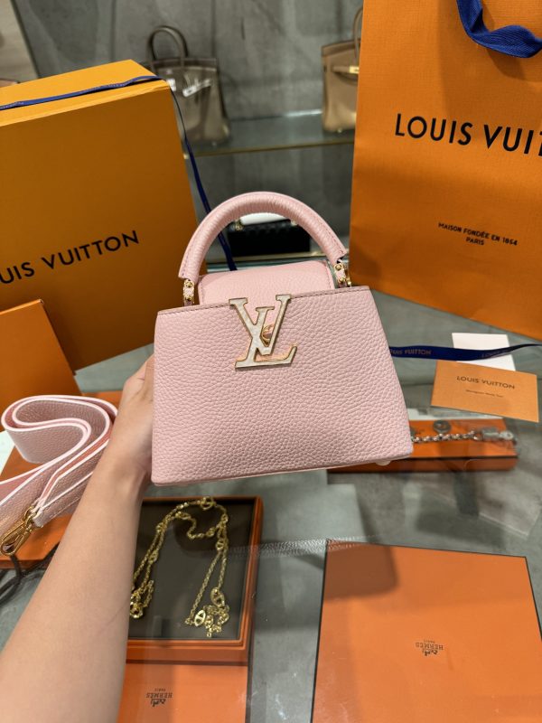 Louis Vuitton Capucines Mini Candy Pink Replica Handbags (5)