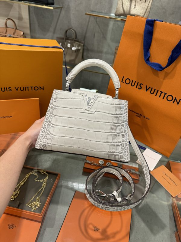 Louis Vuitton Capucines White Himalaya Matte Crocodile Replica Bags 27cm (8)