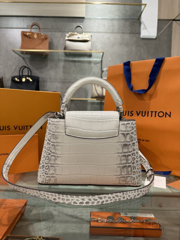 Louis Vuitton Capucines White Himalaya Matte Crocodile Replica Bags 27cm (8)