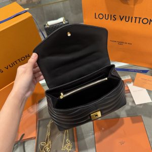 Louis Vuitton Hold Me Handbag Black Replica Handbags 23x15x10cm (1)