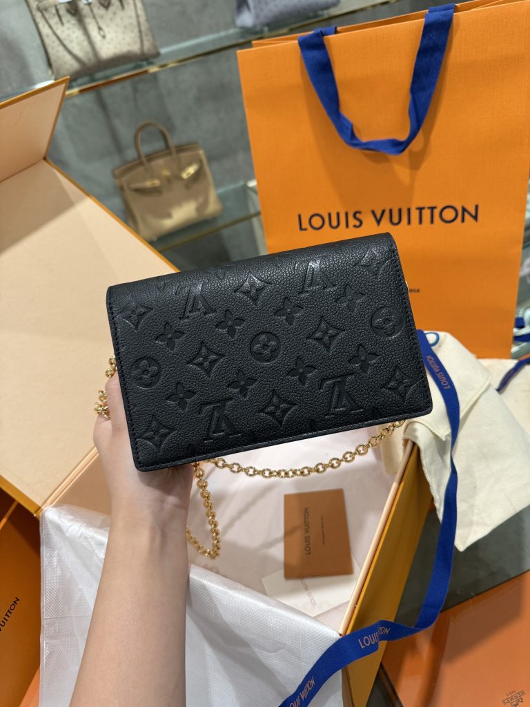 Louis Vuitton Vavin Chain Wallet Replica Handbags 19cm (7)