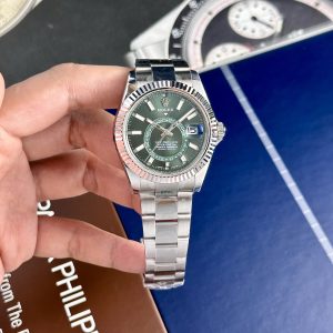 Rolex Replica Watch Sky-Dweller 326934 Green Dial 42mm (2)