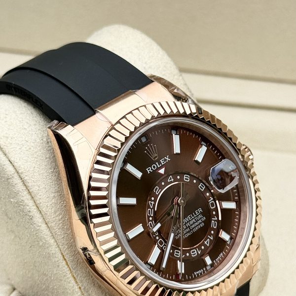 Rolex Replica Watch Sky-Dweller 336235 Chocolate Dial 42mm (7)