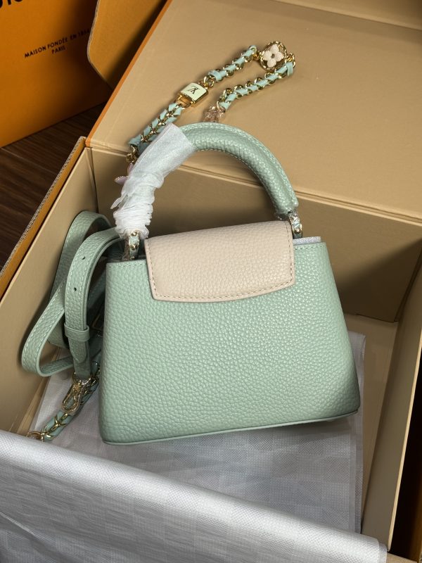 Louis Vuitton LV Capucines Mini Womens Green Replica Bags 21x14x8cm (2)