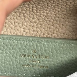 Louis Vuitton LV Capucines Mini Womens Green Replica Bags 21x14x8cm (2)