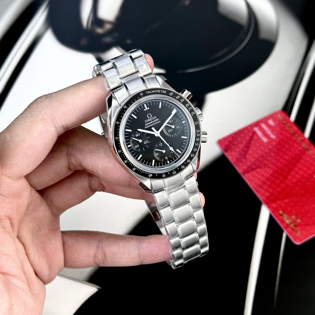 Omega Replica Watch Speedmaster Moonwatch Chronograph 42mm (8)