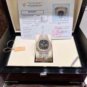 Patek Philippe Nautilus 5711 Iced Out Custom Moissanite Diamonds 40mm (3)