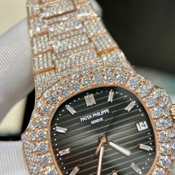 Patek Philippe Nautilus 5711 Iced Out Custom Moissanite Diamonds 40mm (3)