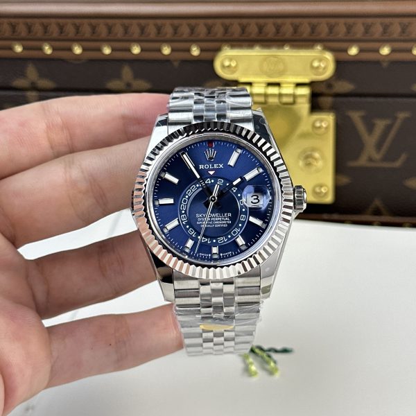 Rolex Replica 11 Watch Sky Dweller 326934 Blue Dial Jubilee Bracelet 42mm (2)