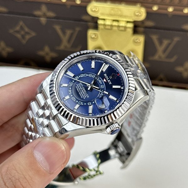 Rolex Replica 11 Watch Sky Dweller 326934 Blue Dial Jubilee Bracelet 42mm (3)