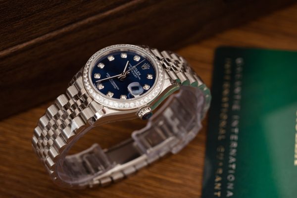 Rolex Replica Watch DateJust Women Blue Dial Bezel Diamonds 31mm (3)