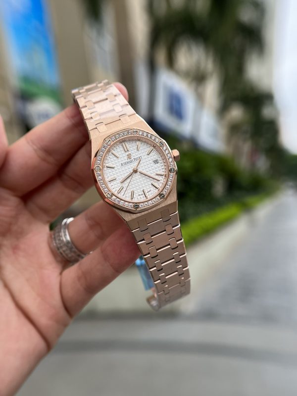 Audemars Piguet Royal Oak Rose Gold Best Replica Women's 34mm (1)