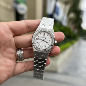 Audemars Piguet Royal Oak White Dial Bezel Diamonds Best Replica 34mm (1)