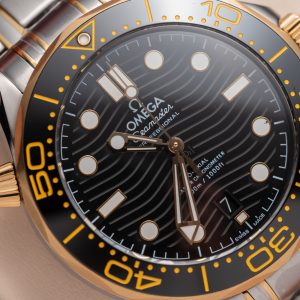 Omega Seamaster Best Replica Demi Gold VS Factory 42mm (1)