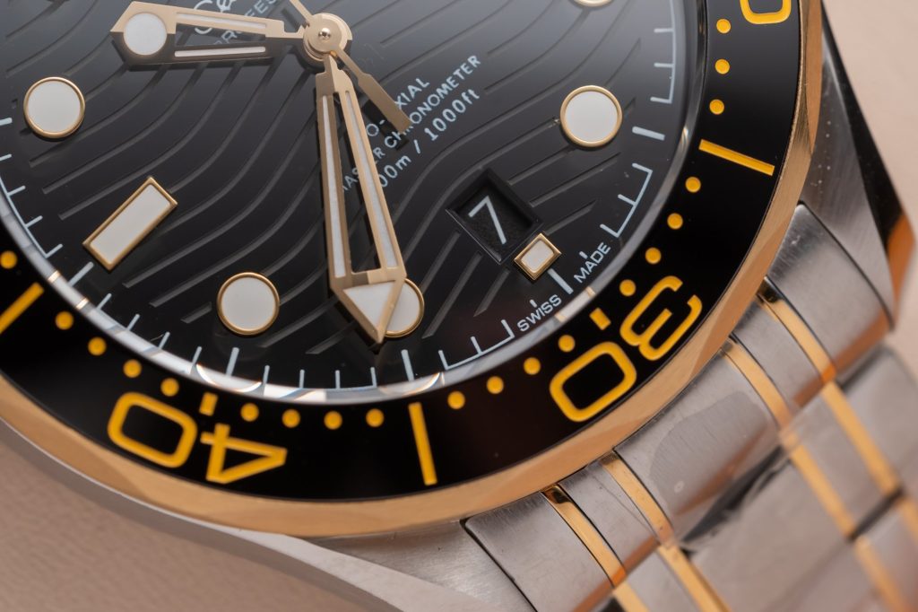 Omega Seamaster Best Replica Demi Gold VS Factory 42mm (1)